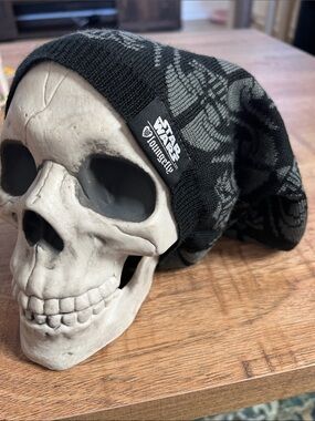 Star Wars Loungefly Black & Gray Knit Beanie